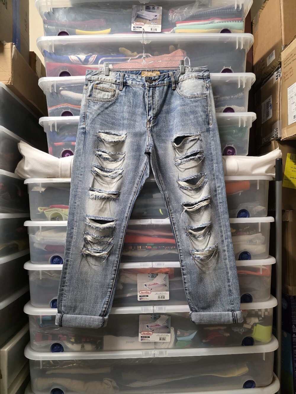 Crysp Denim Men's Straight Fit Light Wash Blue Distressed 5-Pocket Jeans